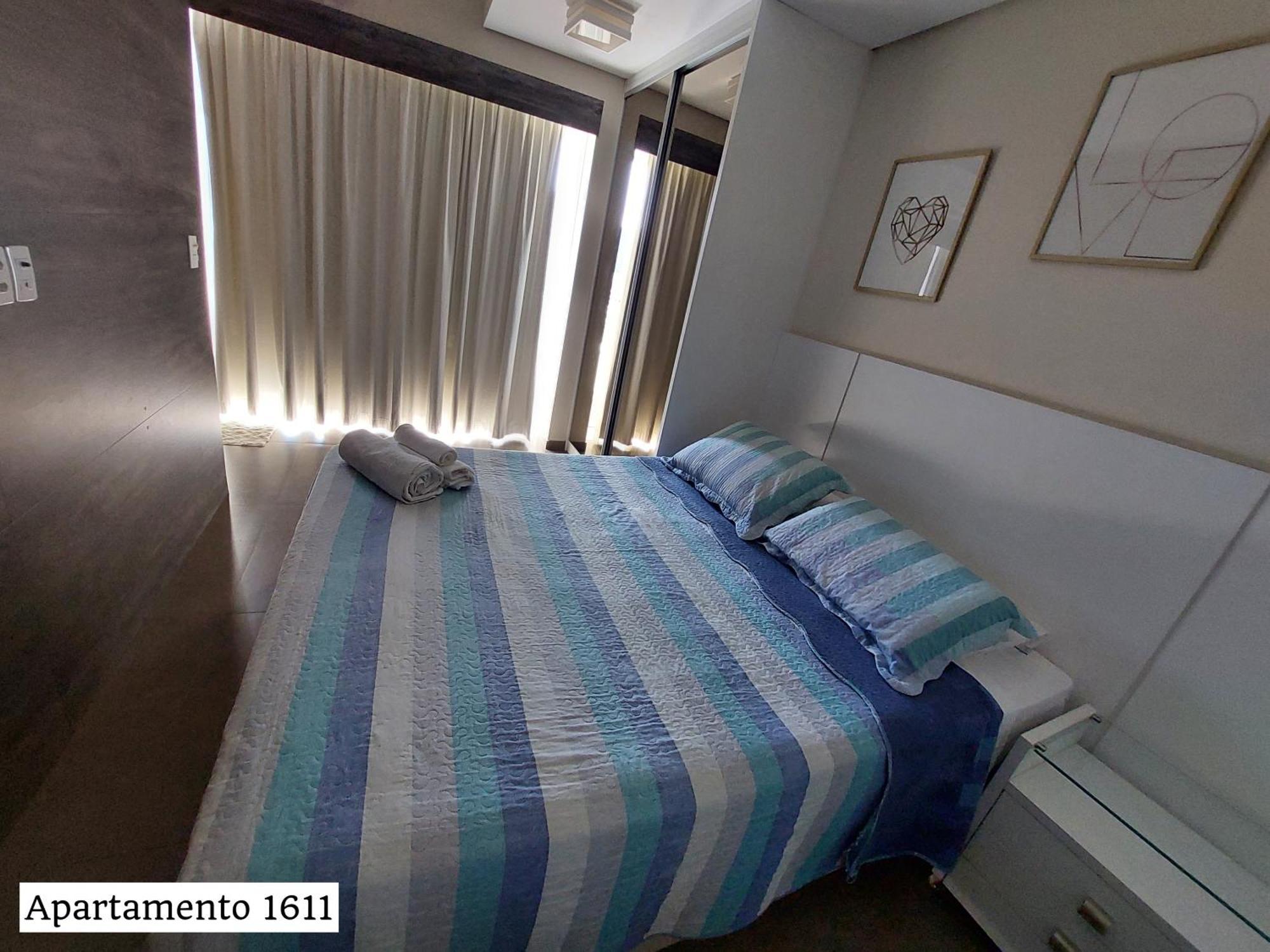 Book - Condominio Unlimited - Apartamento Com Vista Mar E Apartamento Com Vista Piscina *